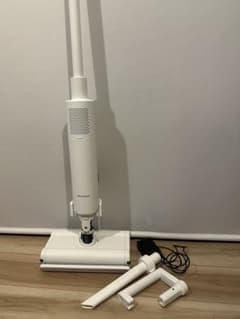 ジャンク品】BALMUDA 掃除機 ザ・クリーナー 本体 充電器付 - メルカリ