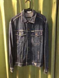 ゲス（GUESS）デニムジャケットのサムネイル