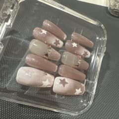 ネイルチップ ベージュ系のサムネイル