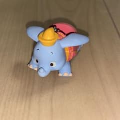 ダンボ フィギュア キーホルダー ディズニーのサムネイル