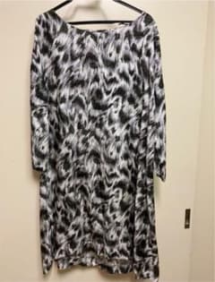 【美品】DRESSTERIOR ワンピース シルク100%のサムネイル