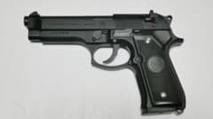 MGC Beretta M92 モデルガン+実物ガンケース MGC Beretta M92 モデルガン+実物ガンケース - メルカリ