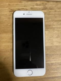 Apple iPhone8 256GBのサムネイル