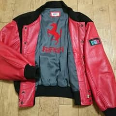 フェラーリのジャンパー美品物です。のサムネイル