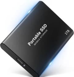 高性能ポータブルSSD 1TB｜持ち運び便利な超軽量デザイン - メルカリ