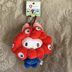 新品☆サンリオ ミャクミャク マイメロディ カラビナ付き ぬいぐるみ