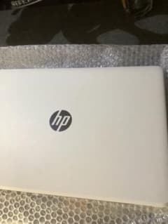 ノートパソコン hp ノートパソコン2018 2DN43P - メルカリ