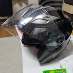 バイクヘルメット　未使用品のサムネイル