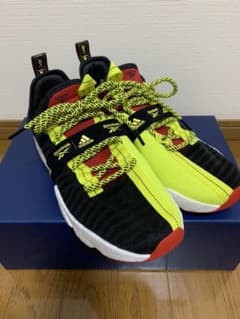 新作リーボック  ソールフューリーブースト  シトロンのサムネイル