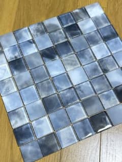 ⑮新品未使用 ガラスモザイクタイル ブルー系のサムネイル