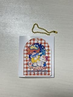 REOspikee ハローキティ　アクリルキーホルダーのサムネイル