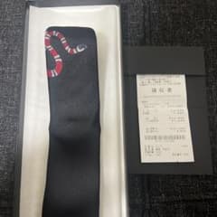 グッチ　ネクタイ　蛇のサムネイル