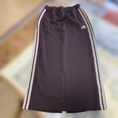 adidas ロングスカート ブラウンのサムネイル