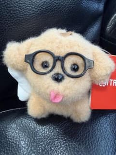 タイトー限定　じゃらじゃらキーホルダー　おしゃれなこいぬ　カラビナ付き