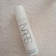 NARS ライトリフレクティング メーキャップセッティングミスト