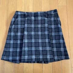ビームスゴルフ　プリーツスカートのサムネイル