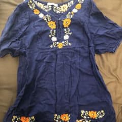 刺繍ブラウスのサムネイル