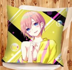 五等分の花嫁  一花 クッションカバー ①のサムネイル