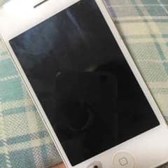 iPhone4s 携帯 本体のサムネイル