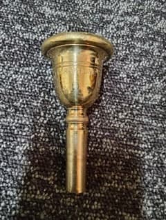 【超レア】テューバ Miraphone C4 マウスピースのサムネイル