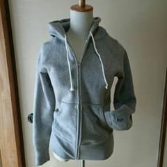 [新品]DRESSTERIORパーカーのサムネイル