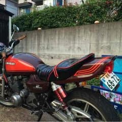 ゼファー400 タックロールシート 黒エナメルのサムネイル