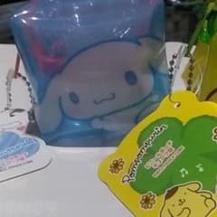キューブ型ビニールポーチのサムネイル