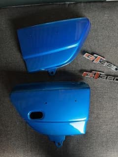 gt380 サイドカバーのサムネイル