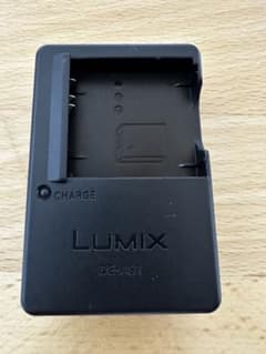 Panasonic 純正 LUMIX チャージャー DE-A91【動作確認済み】のサムネイル