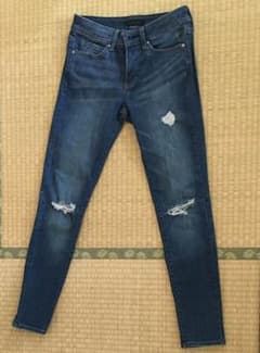 ウルトラストレッチジーンズ ユニクロのサムネイル