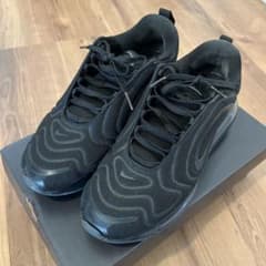 いのさま専用Air Max 720 ALLBlack AO2924-007のサムネイル
