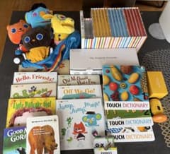 WorldWide Kids 英語学習 絵本と知育玩具セットのサムネイル