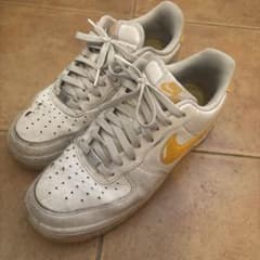 Nike Air Force 1 ホワイト/イエローのサムネイル