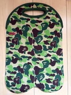 BUILT A BATHING APE ボトルバッグのサムネイル