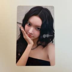 ILLIT PRESS START 福岡 会場限定 トレカ ラキドロ ユナ - メルカリ