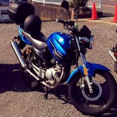 山本茂様専用 ybr125 マフラーのサムネイル