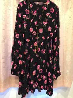花柄ワンピース forever21のサムネイル