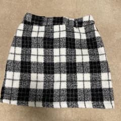 チェック柄タイトスカート