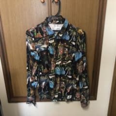柄シャツのサムネイル