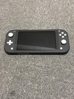 ニンテンドーSwitch ライト　本体　充電器のサムネイル
