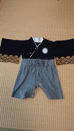 ❤️袴ロンパース❤️のサムネイル