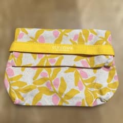 ロクシタンポーチのサムネイル