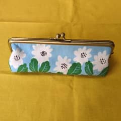 チョットおしゃれな！花柄 がま口 の小物ポーチ(素人ハンドメイド)のサムネイル