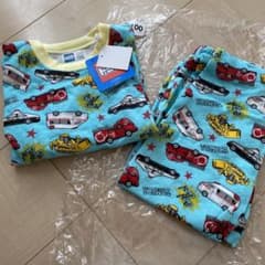 男の子　車　パジャマ　100のサムネイル