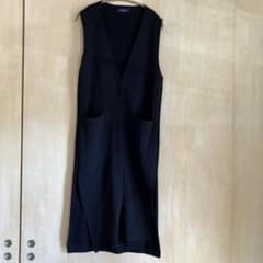 美品　サイドスリットロングニットジレ　 ネイビーのサムネイル