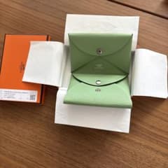 HERMES カルヴィ デュオのサムネイル