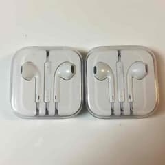 iPhone☆イヤホン2個セットのサムネイル
