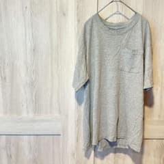 One-of-a-kind gray short-sleeved t-shirt with pocket, plain top for women.