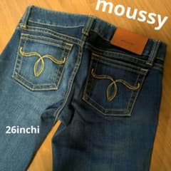 【超貴重・美品】★★★MOUSSY リバーススキニーデニム 26inchiのサムネイル