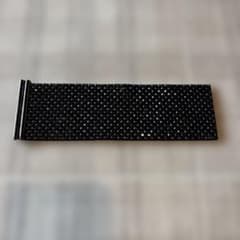 スワロフスキー社正規品ブラック カフブレスレット - メルカリ